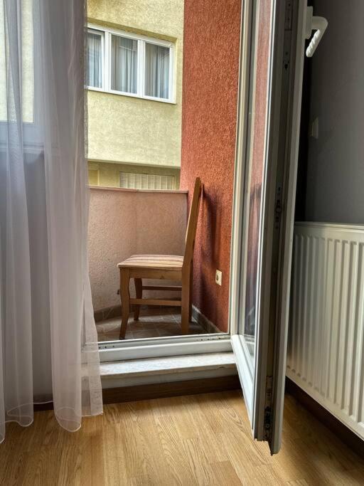 Ora-Prn,Peaceful Central Apartment Pristina Buitenkant foto